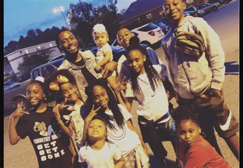 Kountry Wayne Has 10 Kids With 5 Baby Mama, His Story